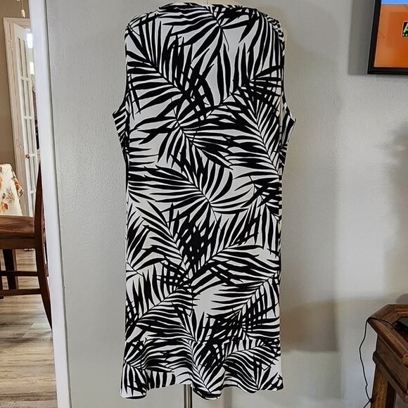 LANDS' END DRESS - Picture 3 of 8